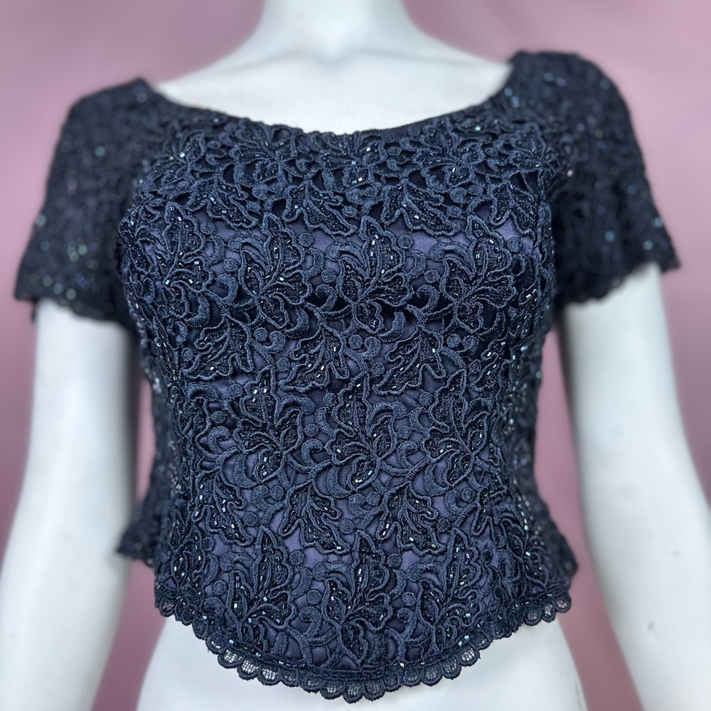 HTF Carmen Marc Valvo Petite beaded blue short-sleeve formal top, size 6 - Picture 6 of 16
